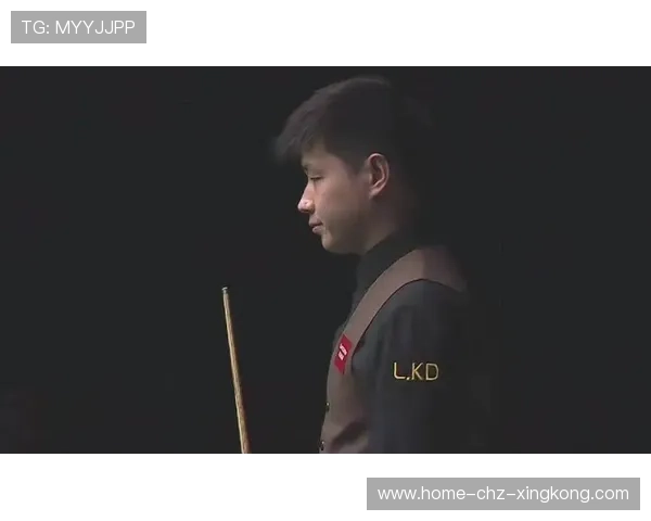 国锦赛戏剧一幕！对手黑球自杀，火箭一杆清台逆转超1分绝杀，国锦赛斯诺克直播